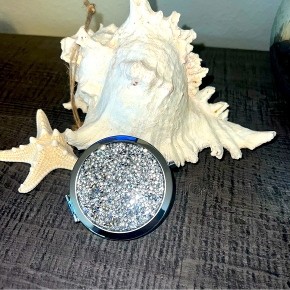 Silver Rhinestone-Encrusted Compact Mirror - Dual-Sided, Foldable Metal Mirror